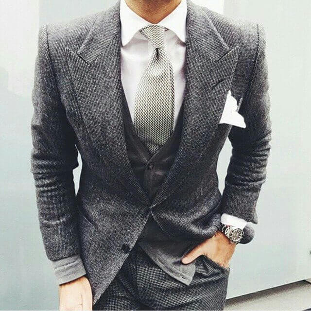 lavish grey suit with perfect fit